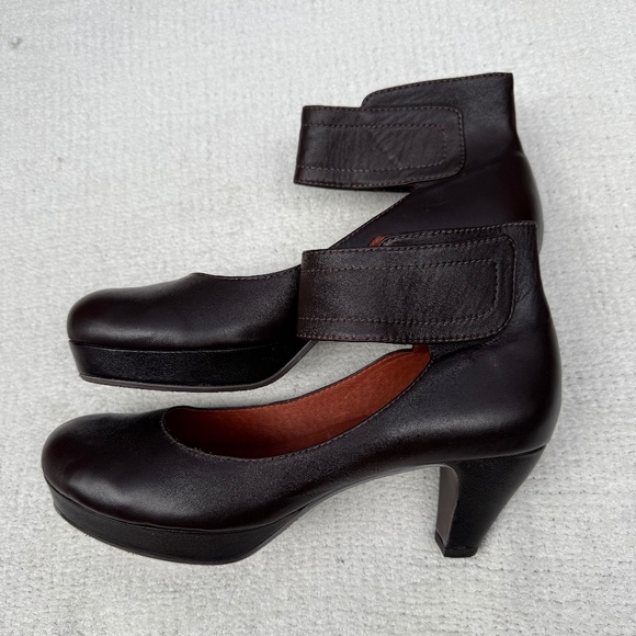 Elegant Brown Leather Sachelle Women's Shoes 11 - Picture 2 of 6